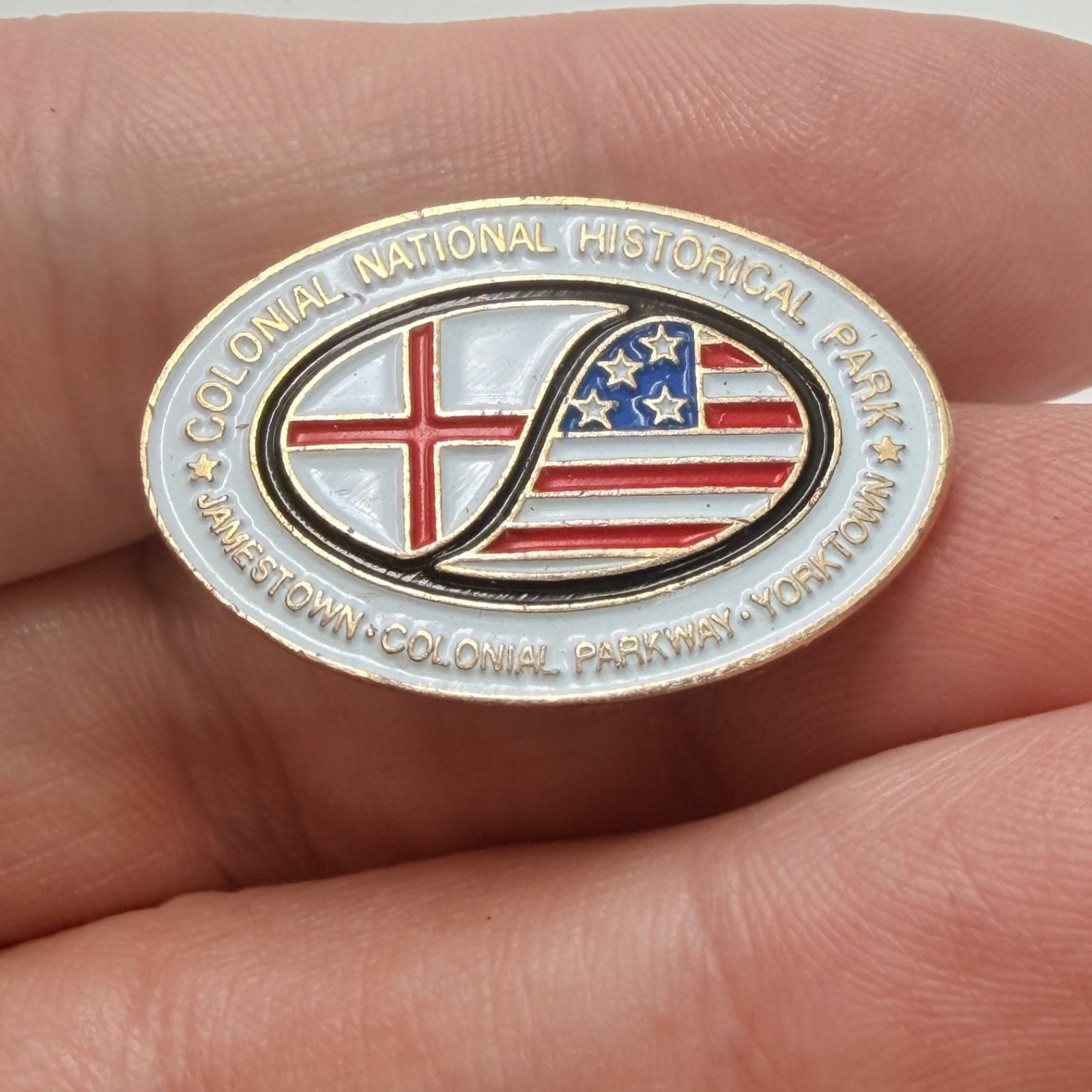 Colonial National Historical Park Jamestown Yorktown Lapel Pin Virginia Vintage