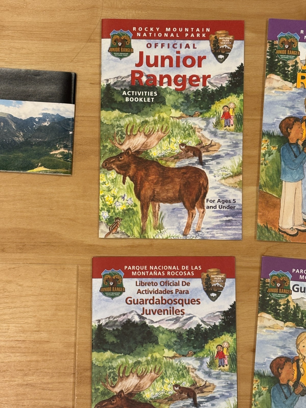 ROCKY MOUNTAIN NATIONAL PARK UNIGRID BROCHURE/MAP GPO 2025 + Junior Ranger Books