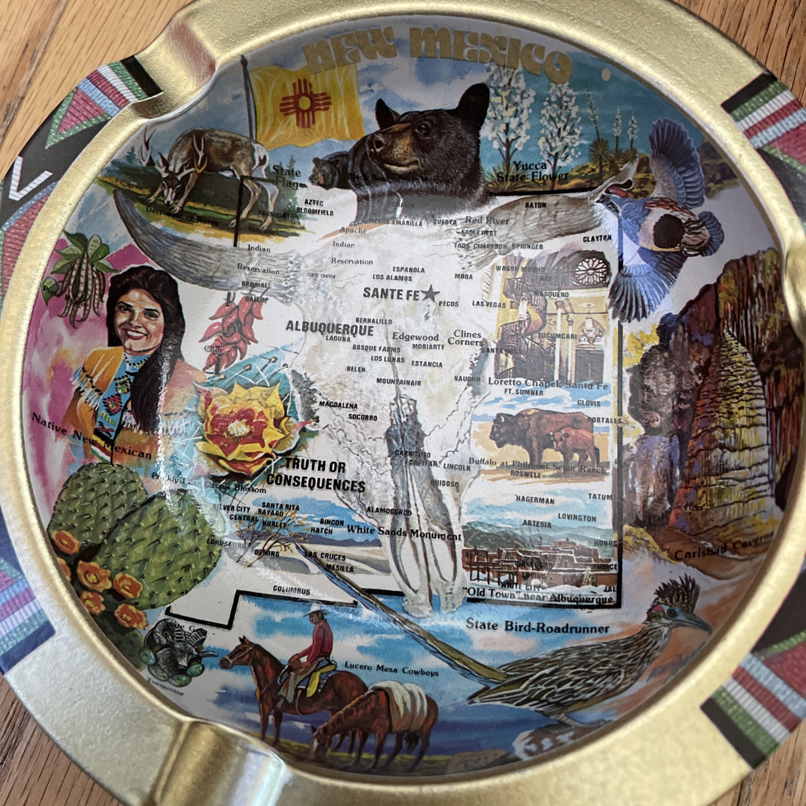 Vintage Metal NEW MEXICO Souvenir Ashtray Same Fe Albuquerque Native Southwest