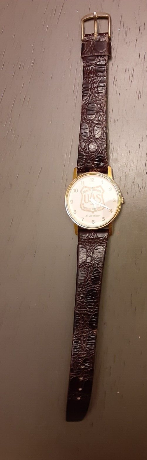 US Forest Service Department of Agriculture Retirement Watch-Working new Battery