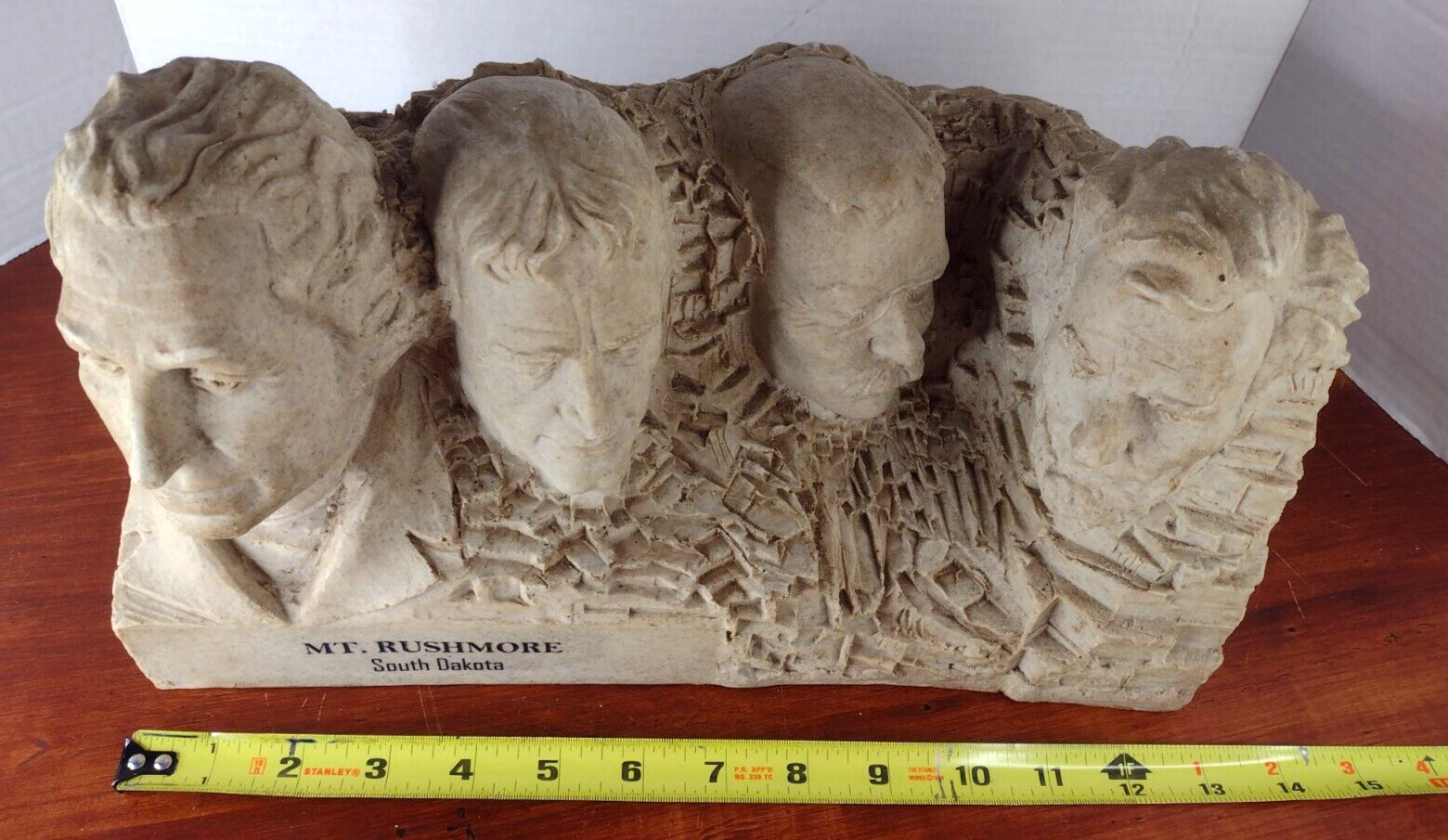 America’s Shrine of Democracy Mt. Rushmore 2001 3-D Politics