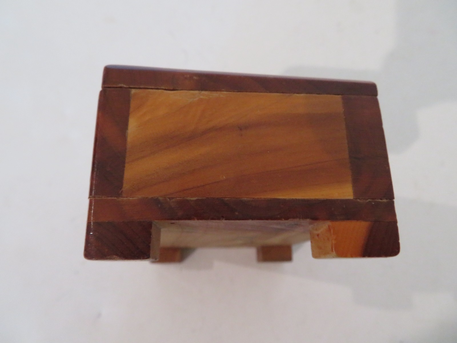 Vintage Lassen National Park Souvenir Cedar Mini Box – Cal. is Pre 1963 –