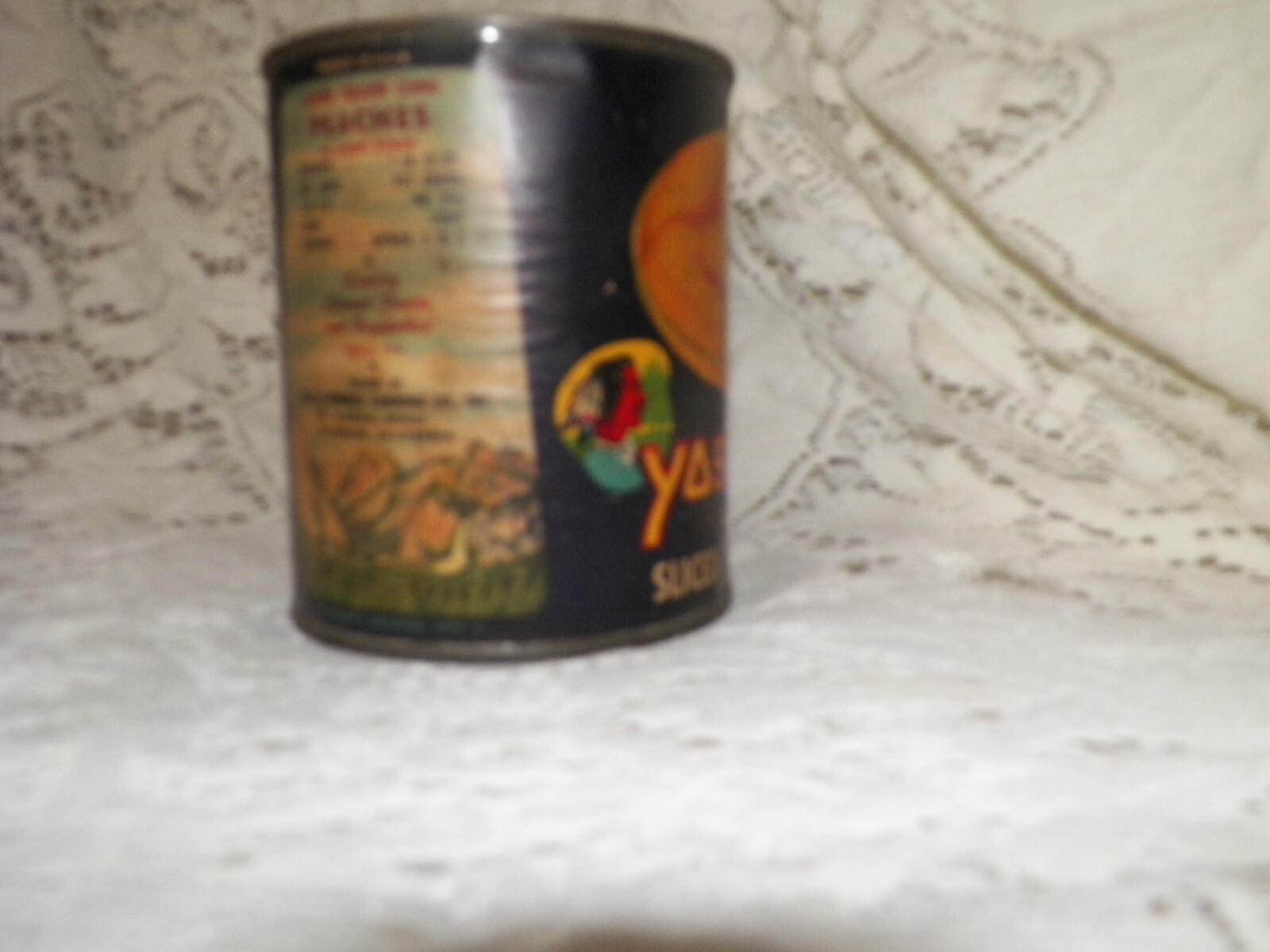 RARE ANTIQUE 1914 YOSEMITE NATIONAL PARKT IN PEACH CAN COLORFUL LABEL GREAT CON