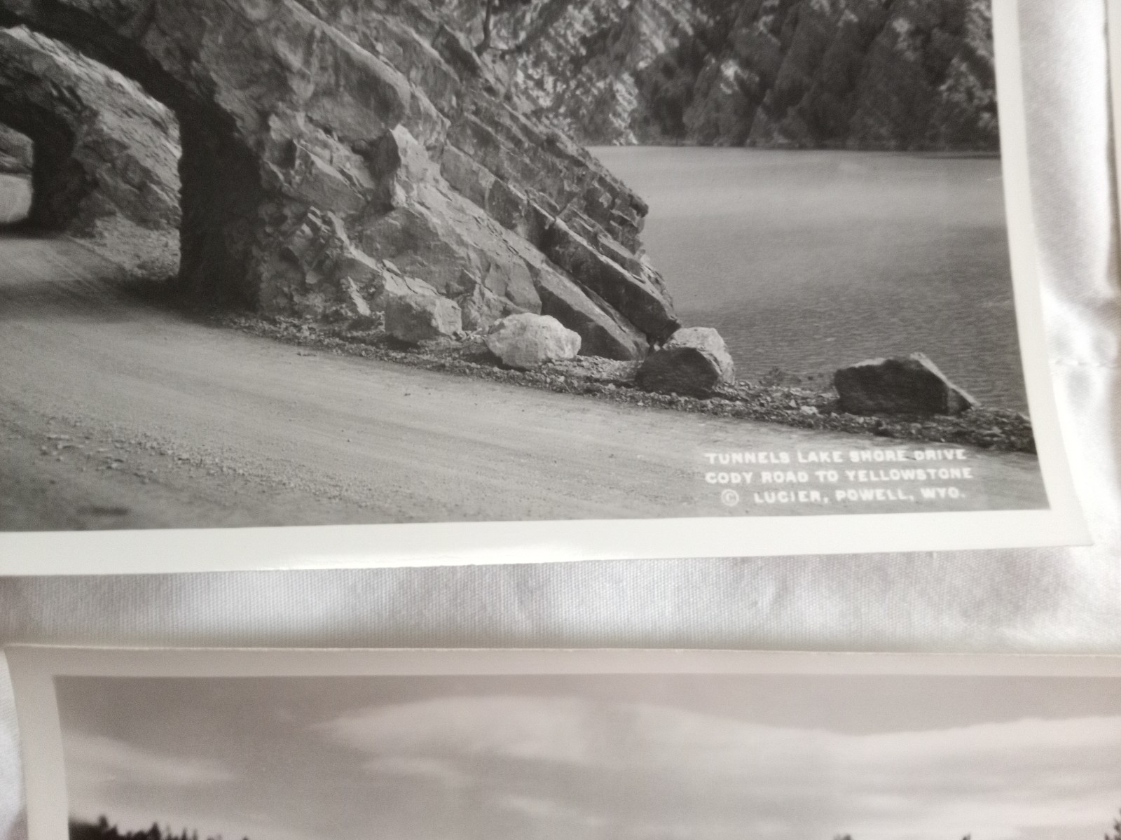 Lot of 30 Vintage Souvenir Yellowstone Park Black and White Photos 4″x6″ w/ extr