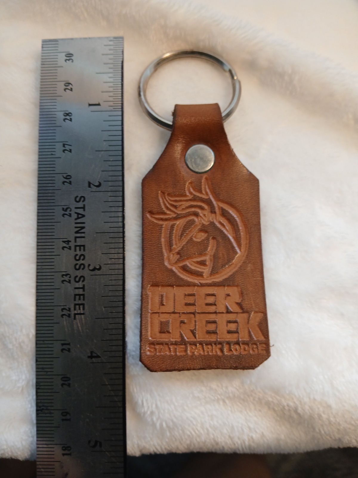DEER PARK LODGE, OHIO souvenir embossed Leather Keyring w-Buckhead Logo 4inch