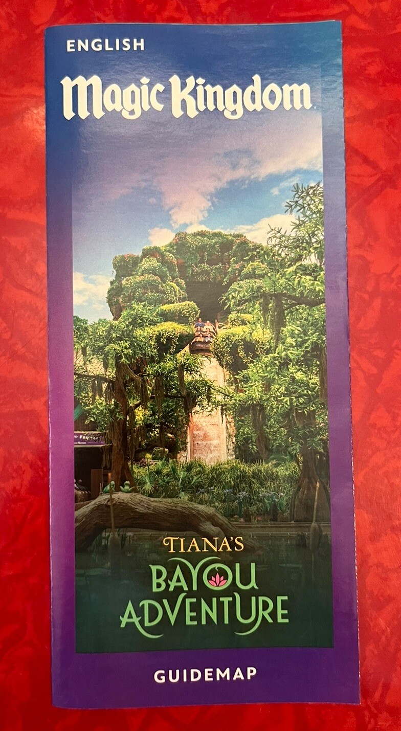 WALT DISNEY WORLD WDW MAGIC KINGDOM GUIDEMAP 2024 – English