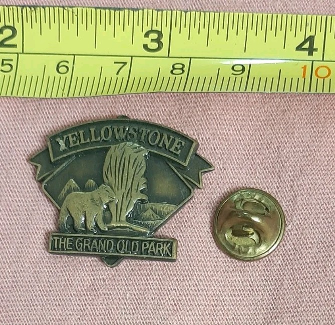 Yellowstone National Park The Grand Old Park Souvenir Pin Bear Old Faithful