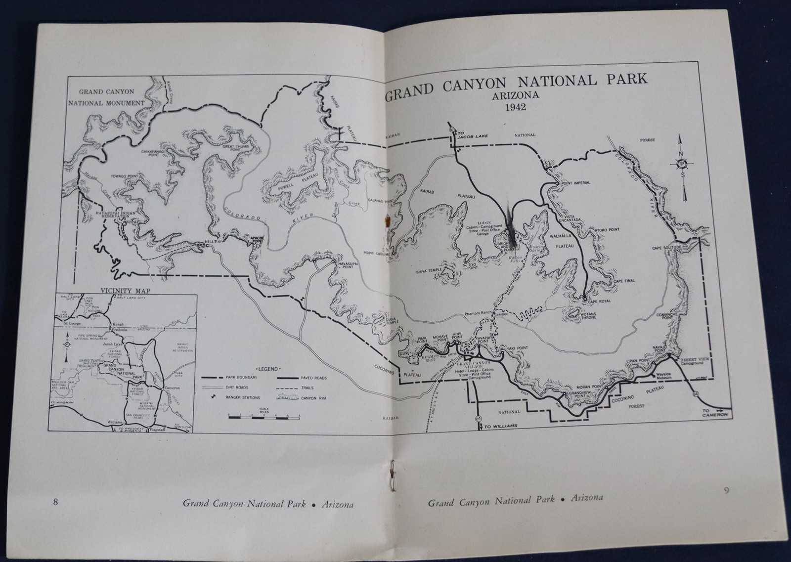 1942 Grand Canyon National Park, AZ Booklet – U.S. Government
