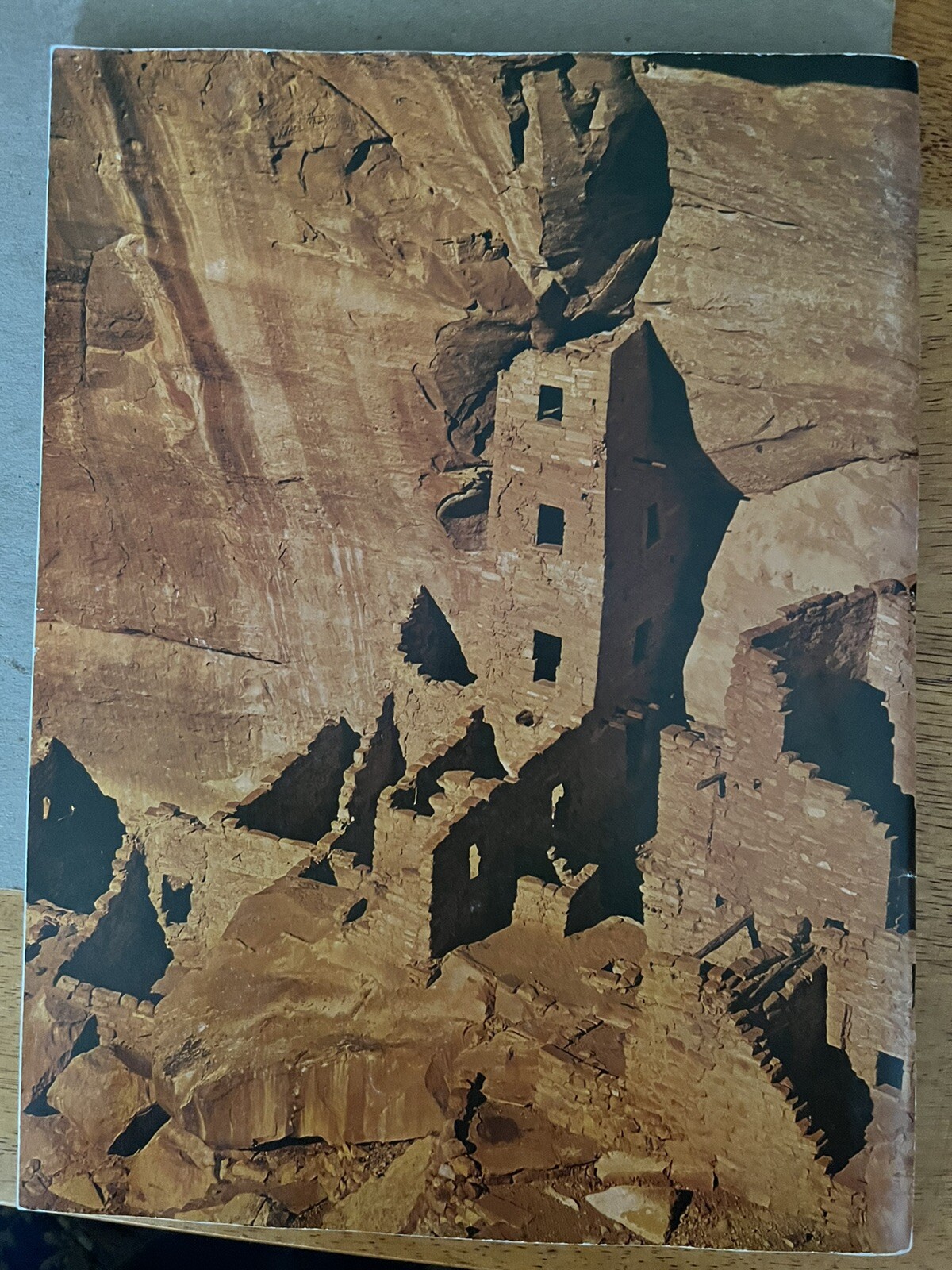 National Parkways Rocky Mountains Mesa Verde Souvenir Guide Book 1975 – 1970’s