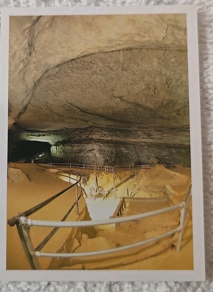 Vintage Mammoth Cave National Park, 12 Print Souvenir Booklet (1B1)