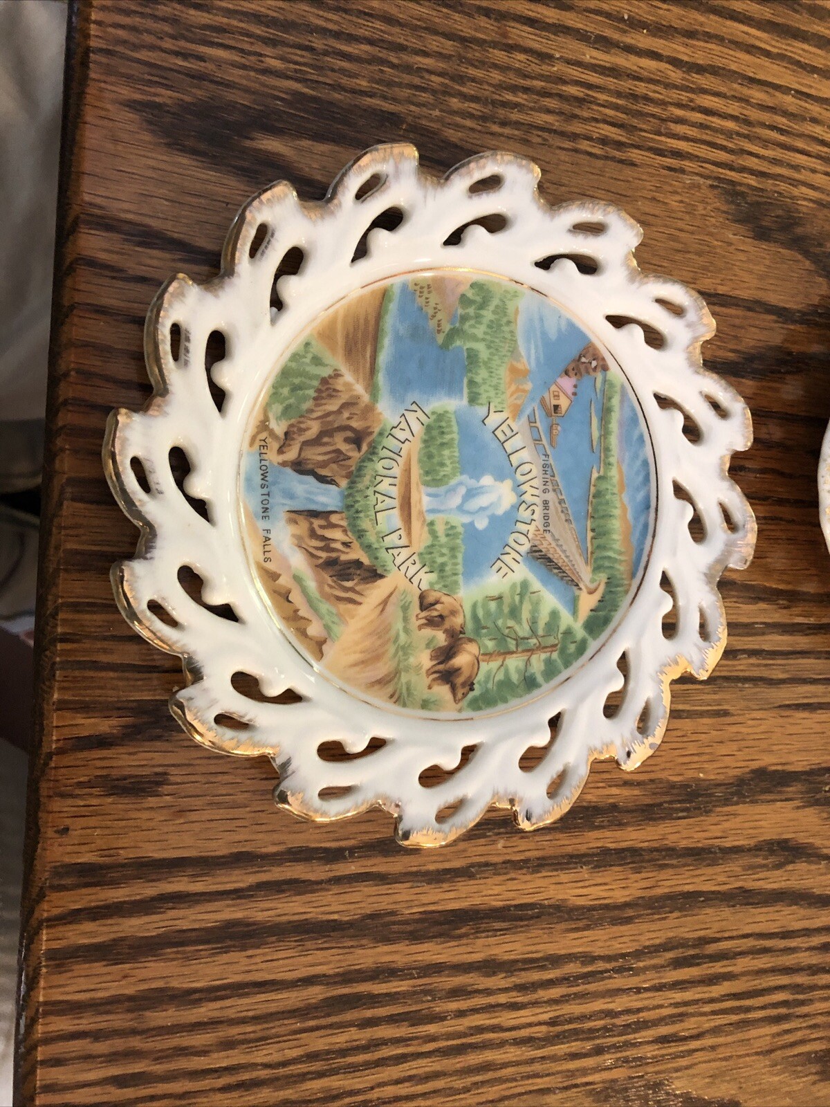 Victoria Ceramics 6″ Plate, Souvenir of Yellowstone National Park, gold trim