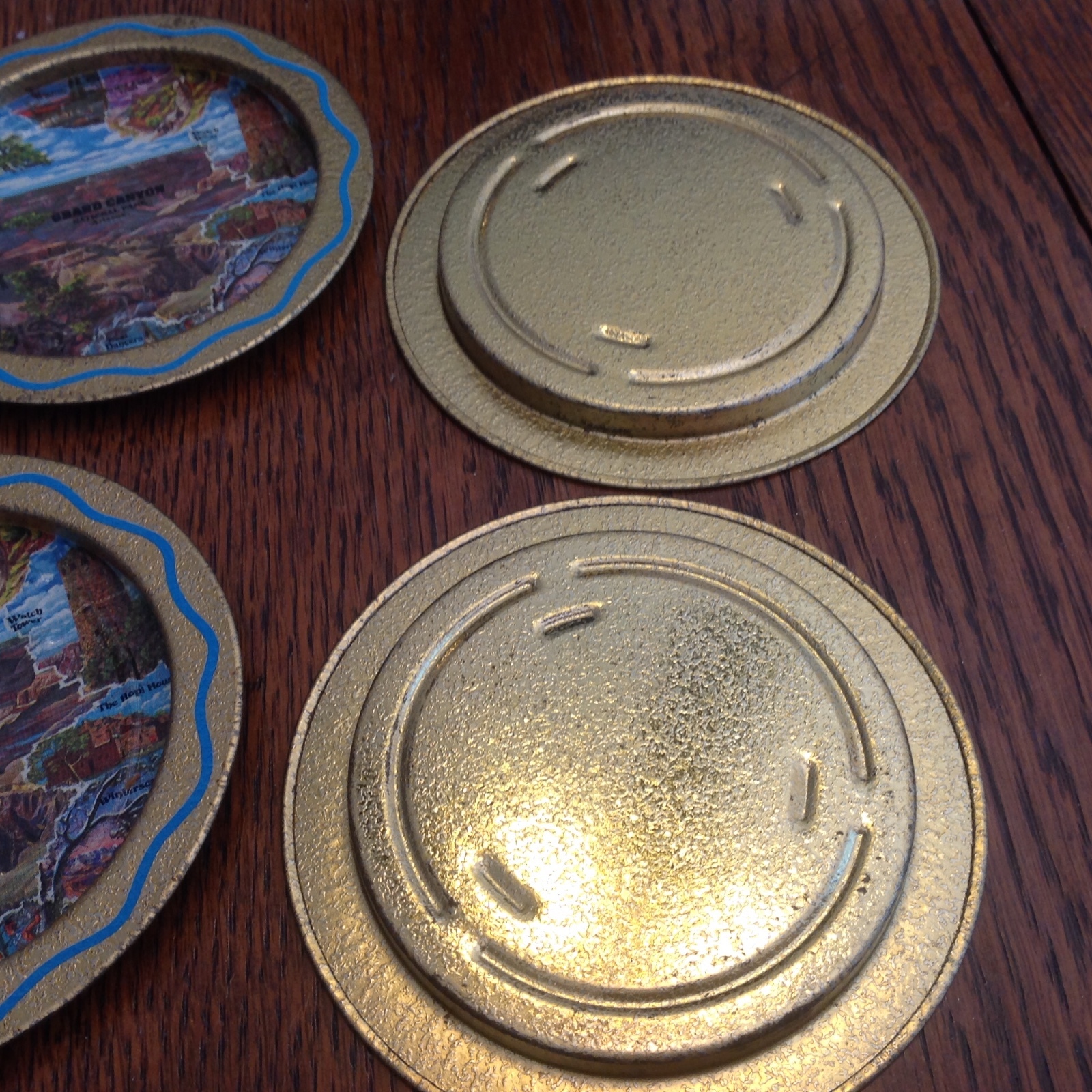 Vintage Grand Canyon Arizonal Metal Airstream camping Souvineer Coaster Set!