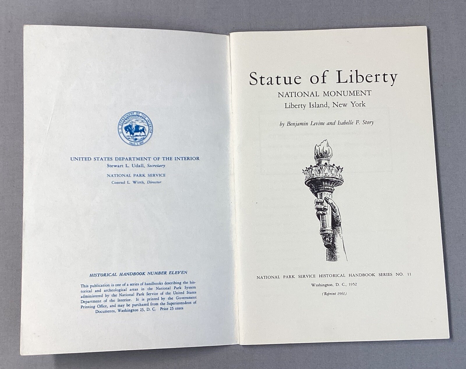 1961 Statue of Liberty National Monument Dept of Interiors Booklet Pamphlet