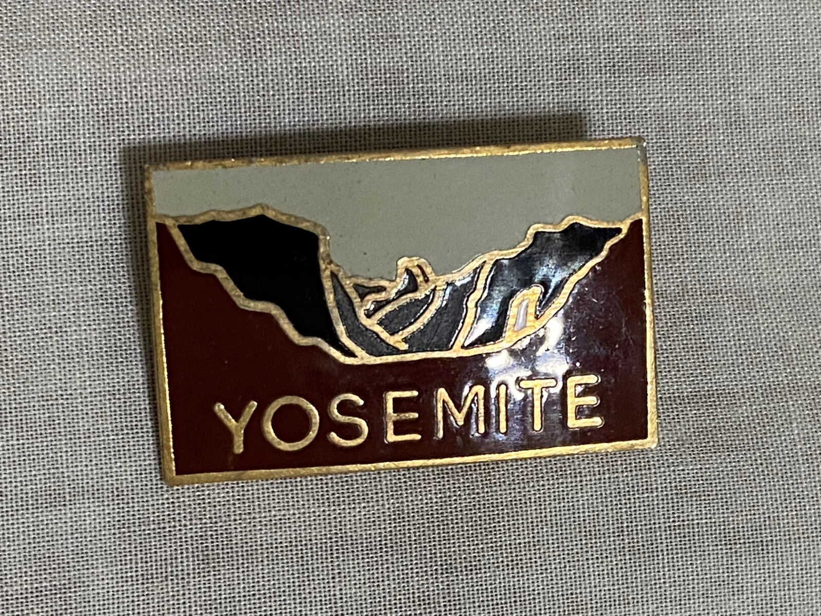 YOSEMITE National Park HALF DOME Hat Lapel Pin Collectible Lot of 2