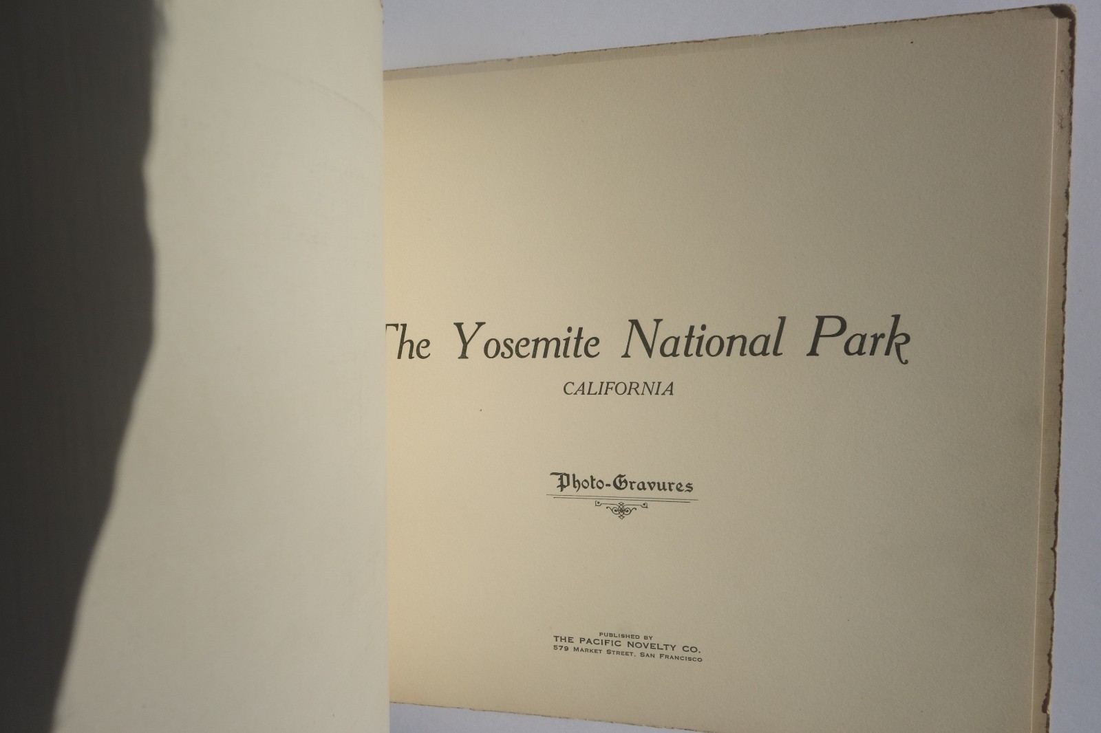 Vintage “Yosemite National Park” Souvenir Booklet Photo-Gravures c. 1910s-1920s