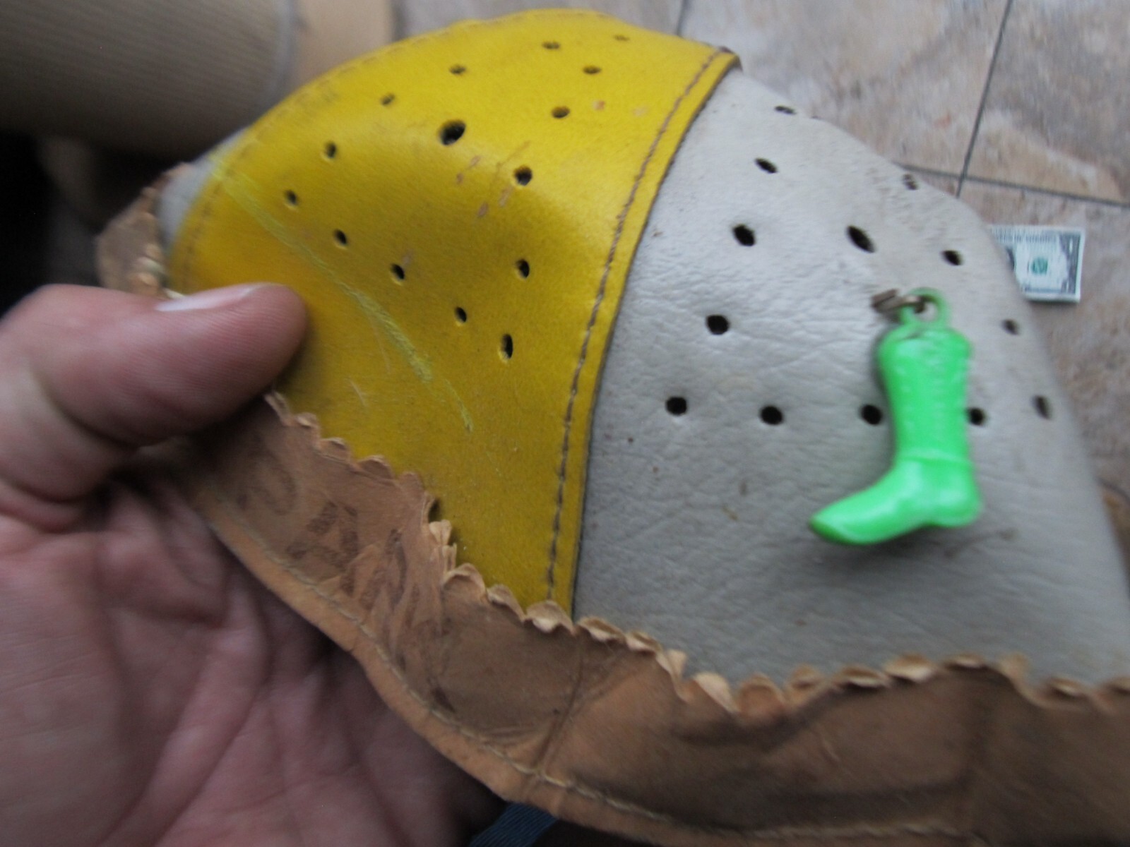 Rare Antique YELLOWSTONE PARK Child’s Leather Souvenir Beanie, c1930 – 40, Gift