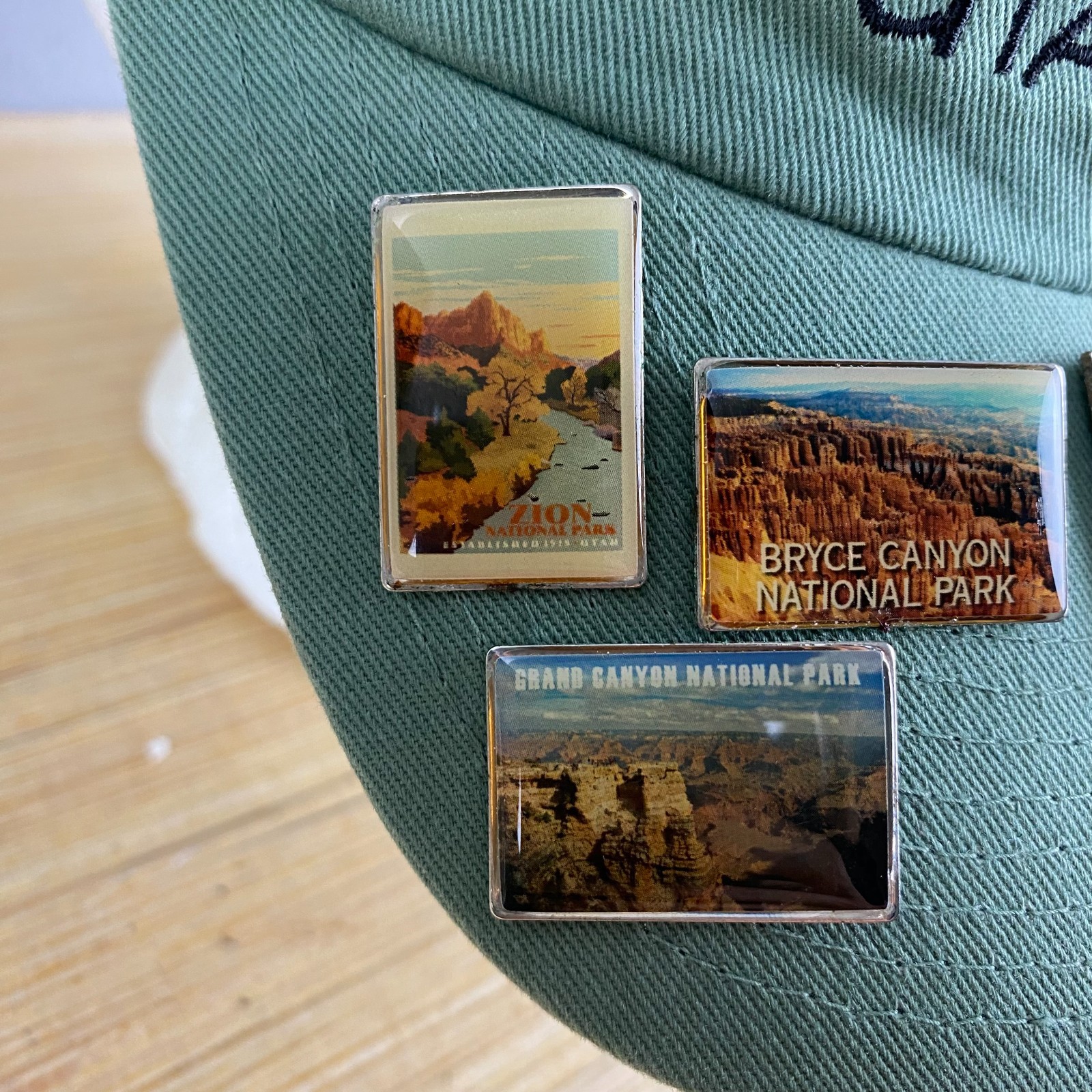 National Park Memorabilia 8 pin Lot utah hat cap adjustable Painted desert