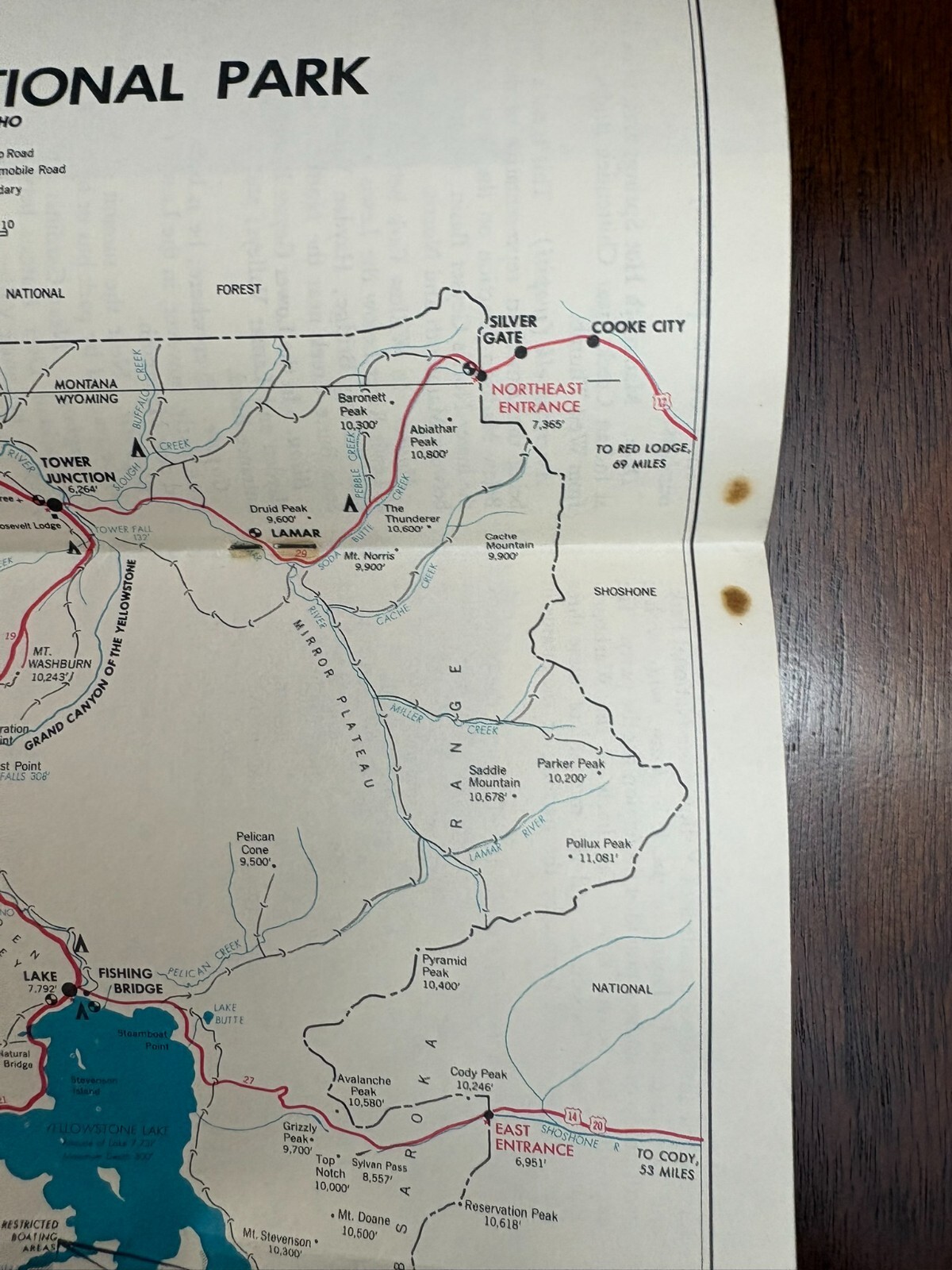 Vintage Glacier Yellowstone National Park Guides & DX American Attractions Guide