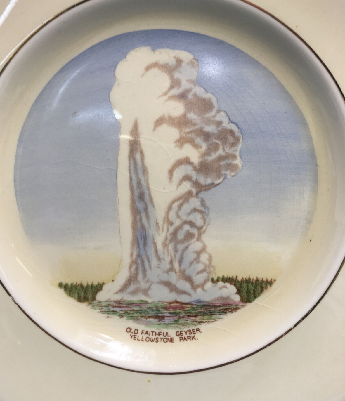 1960’S OLD FAITHFUL GEYSER, YELLOWSTONE PARK COLLECTOR PLATE SMITH & CHANDLER