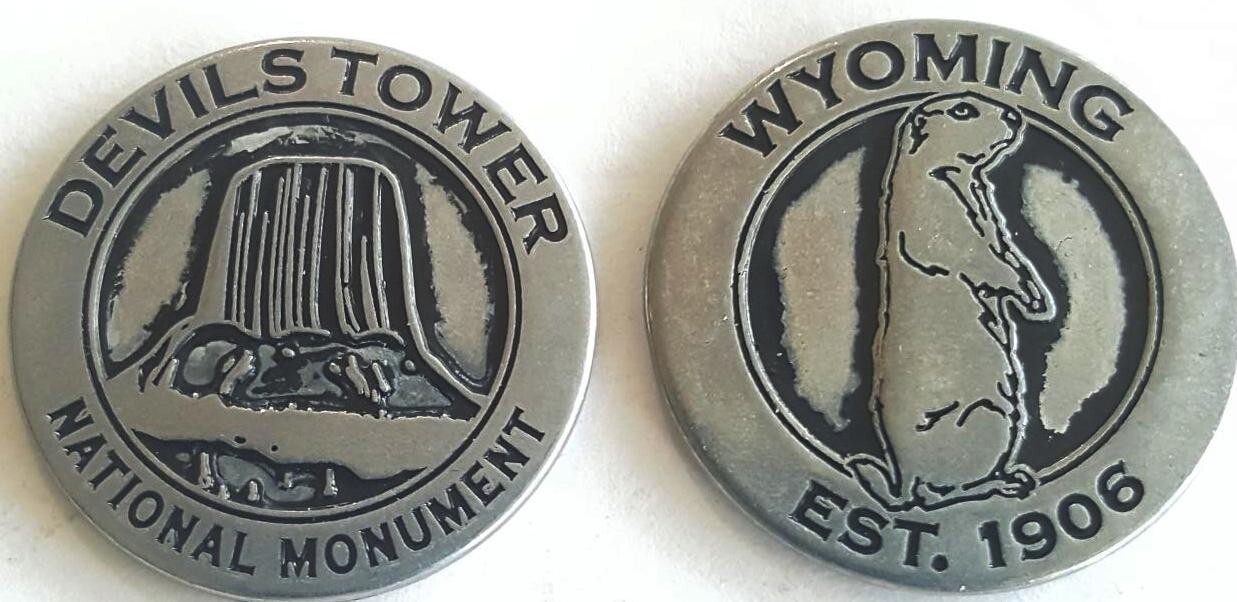 DEVILS TOWER NATIONAL MONUMENT – PARK TOKEN – WYOMING
