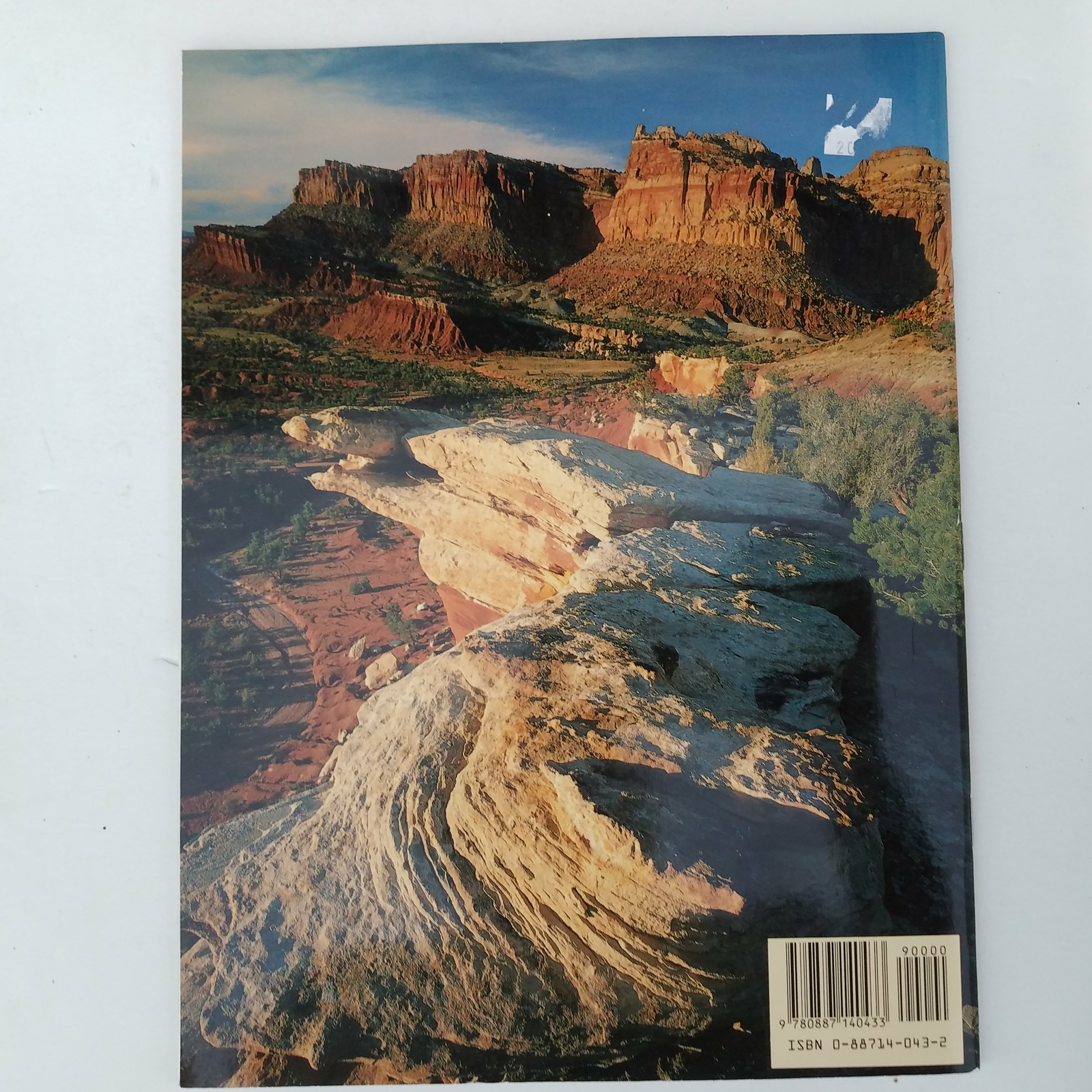 Capitol Reef – The Story Behind The Scenery 0887140432