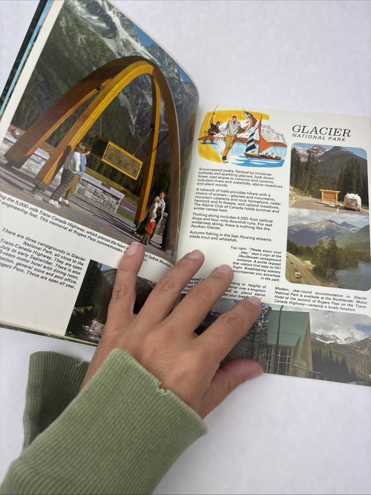 canada national parks west Vintage Tourism Booklet