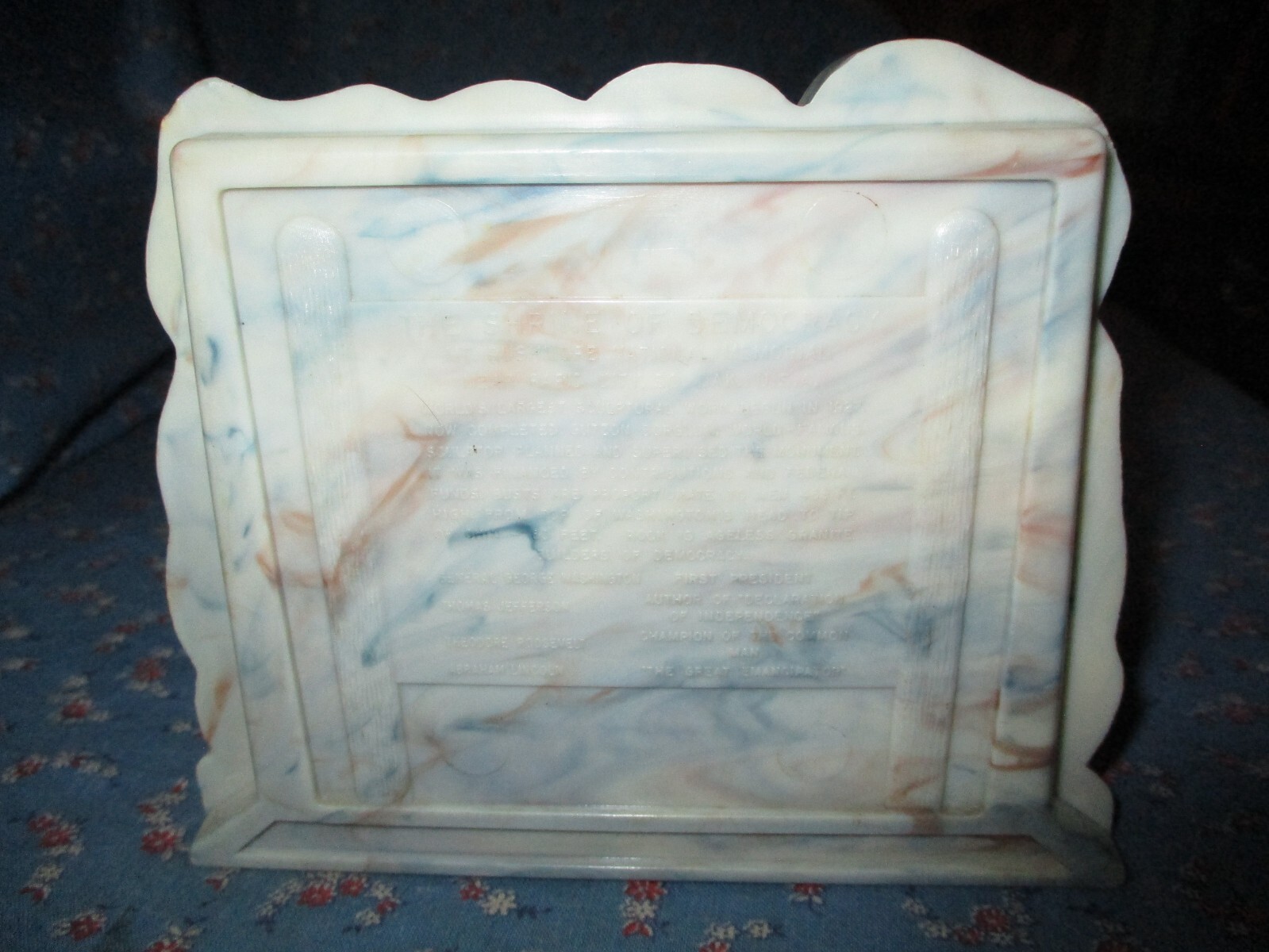 Vintage Plastic Mt. Rushmore Bank Book End Closure Turns Information on Back