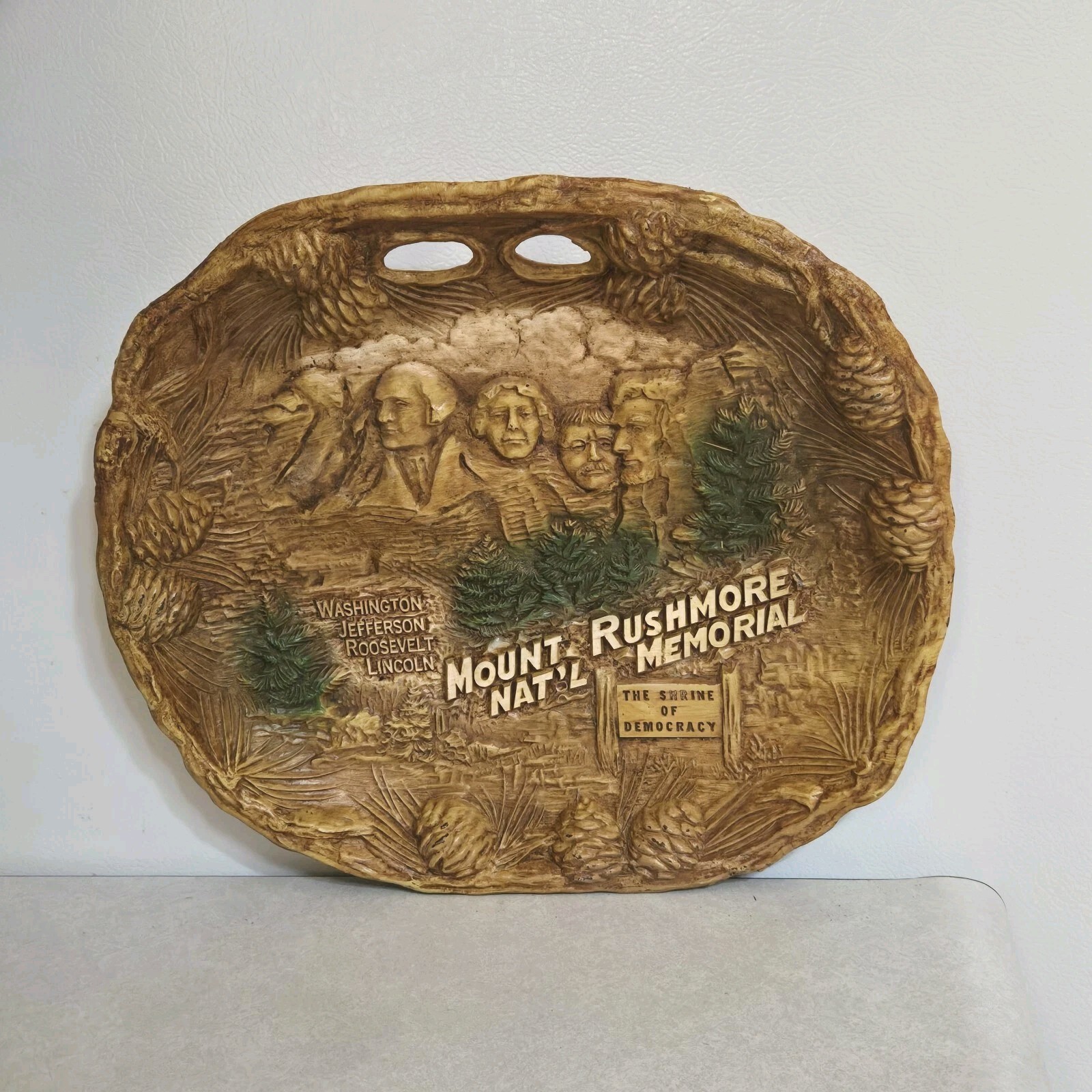 Mount Rushmore National Park 3D Souvenir Tray Pressed Wood Vintage Made in USA