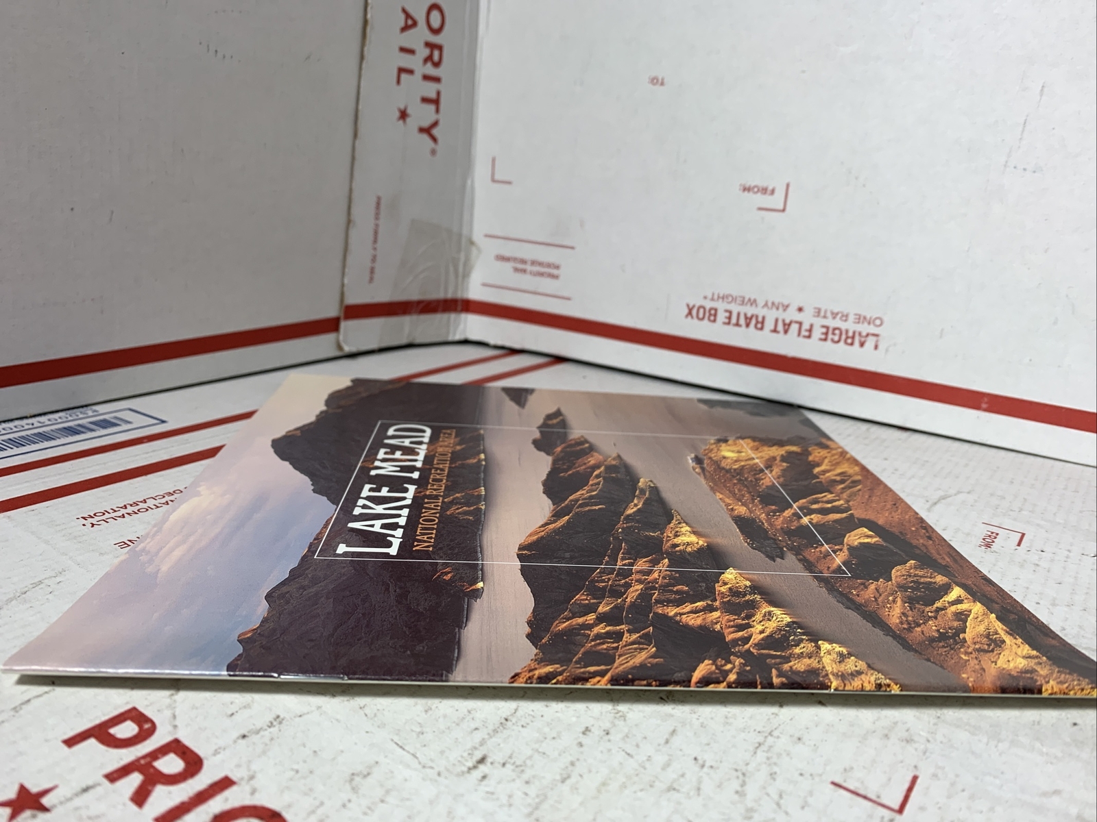 1997 Lake Mead National Rereation Area NRA Park NPS Souvenir Guide Book