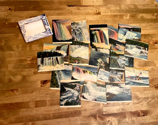 Vintage Mini Souvenir Mailable Photo Packs – Niagara Falls – Linen Color Pics