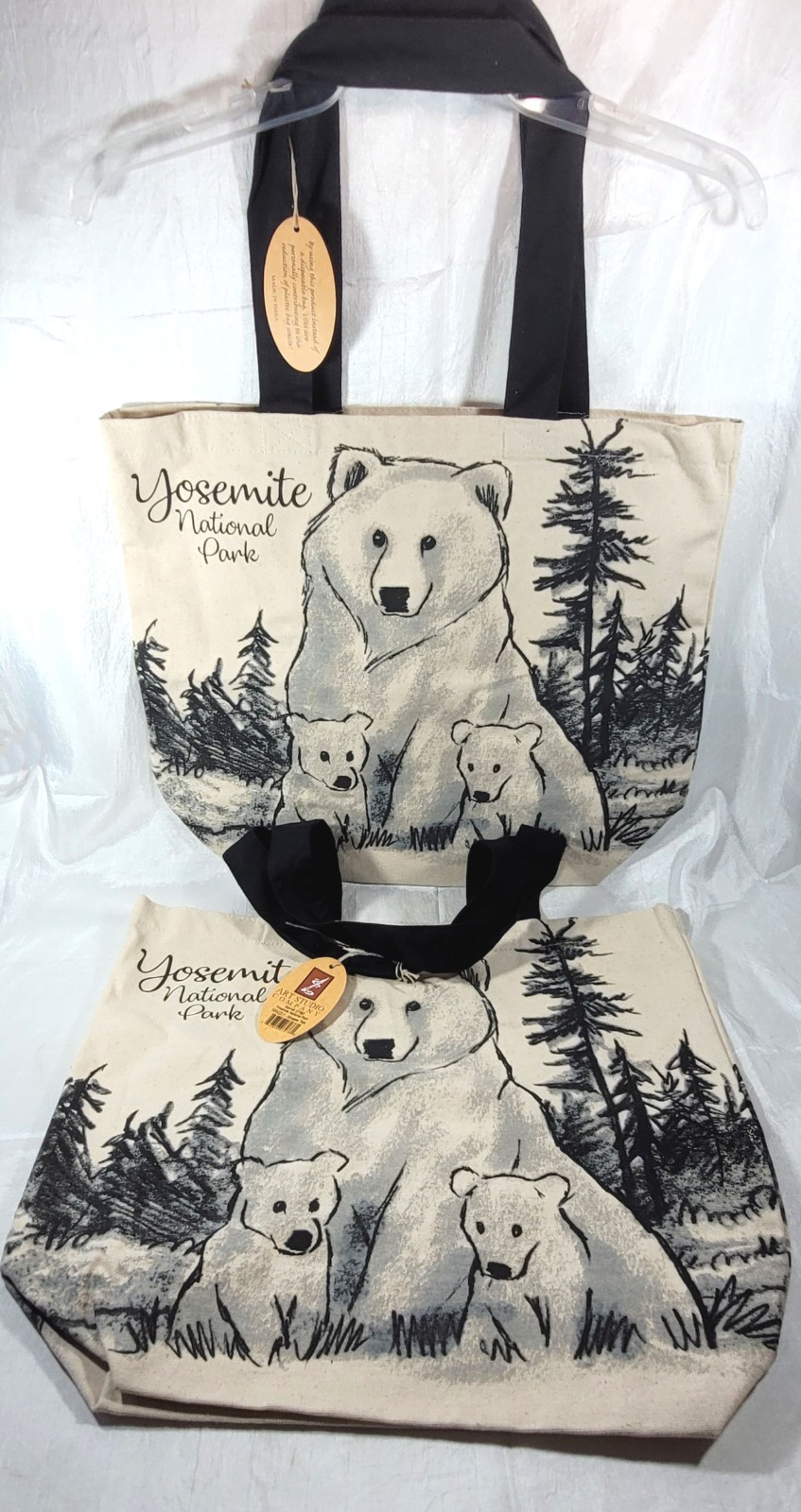 2 Large Yosemite National Park Grizzly Bear Canvas Shopper Totes 15″ Tall x 18″W
