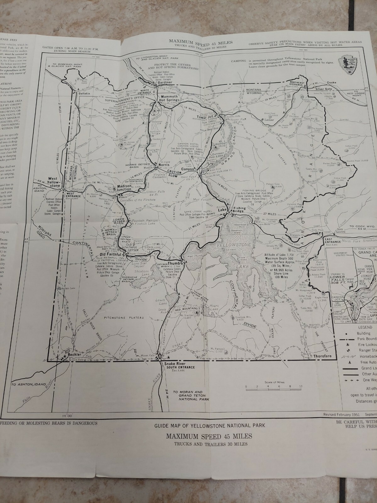 1953 Yellowstone National Park Brochure & Map J 70