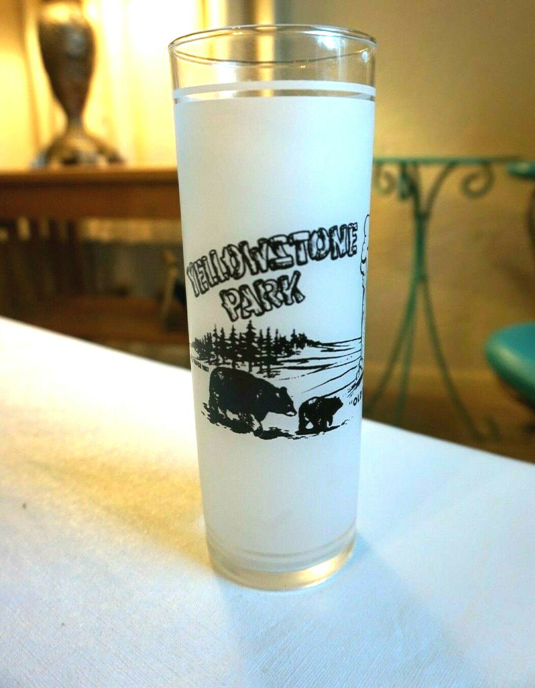 Vintage Federal1967 Yellowstone Park Frosted Highball Bar Glass 7″