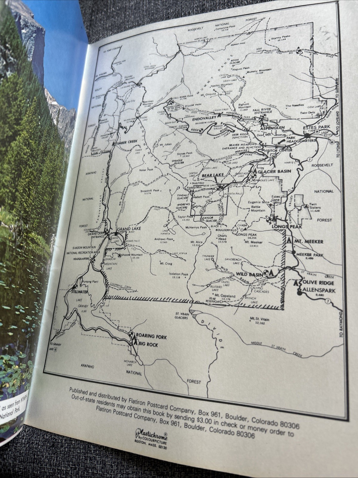Vintage Rocky Mountain National Park Booklet Brochure 1970s Estes Park 10” X 7”