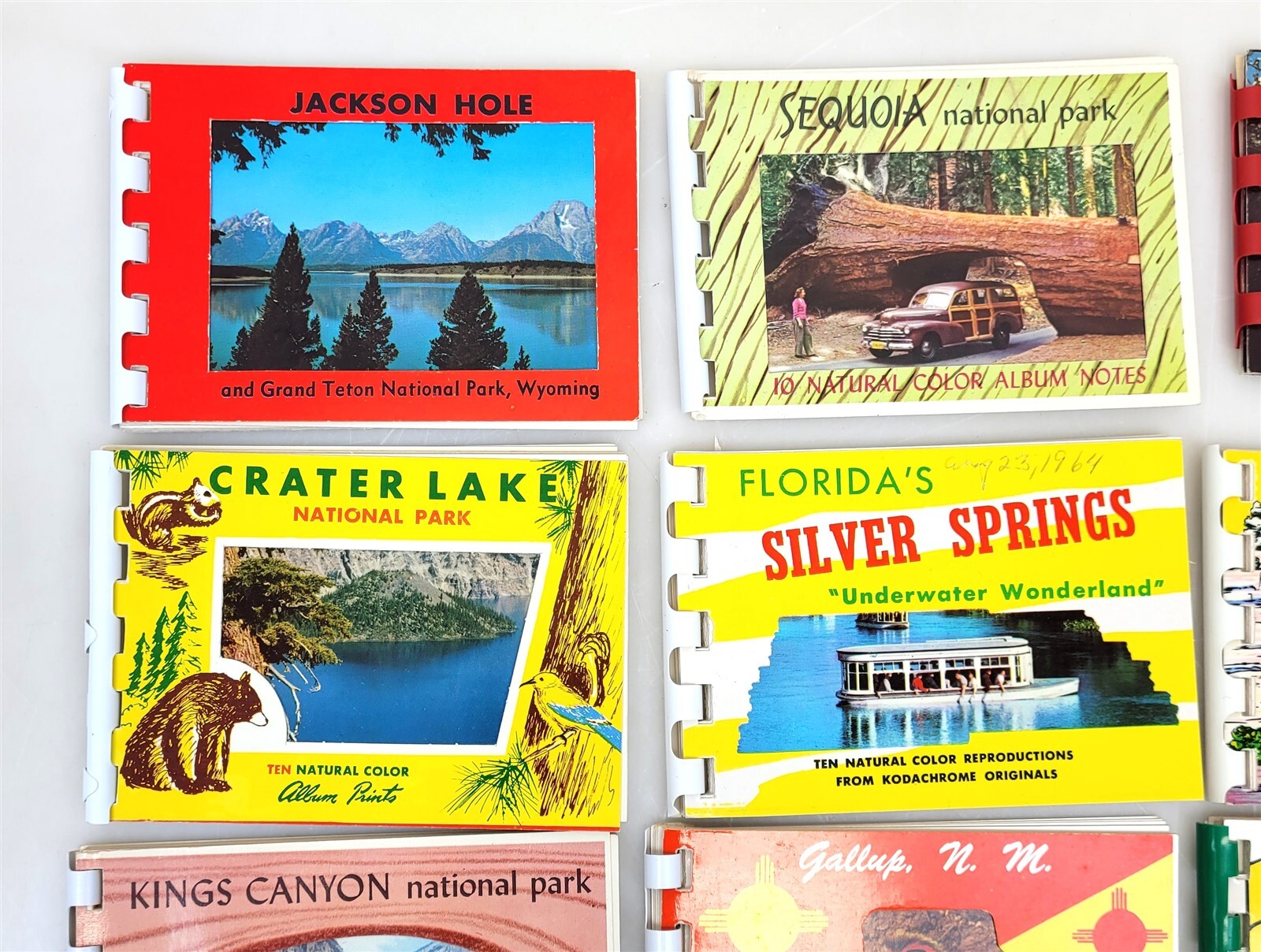14 – 1960’s National Parks Souvenir State Photo Booklets 2-3/4″ x 4″ ~ T376