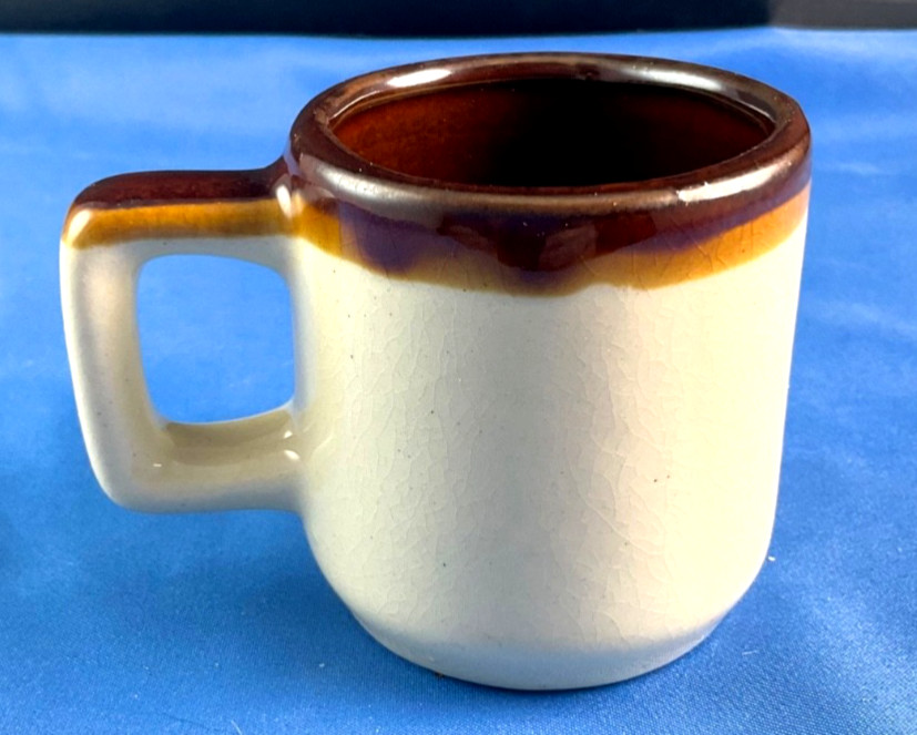 Mini Yellowstone National Park Cup Old Faithful 2-1/4” Tall Vintage
