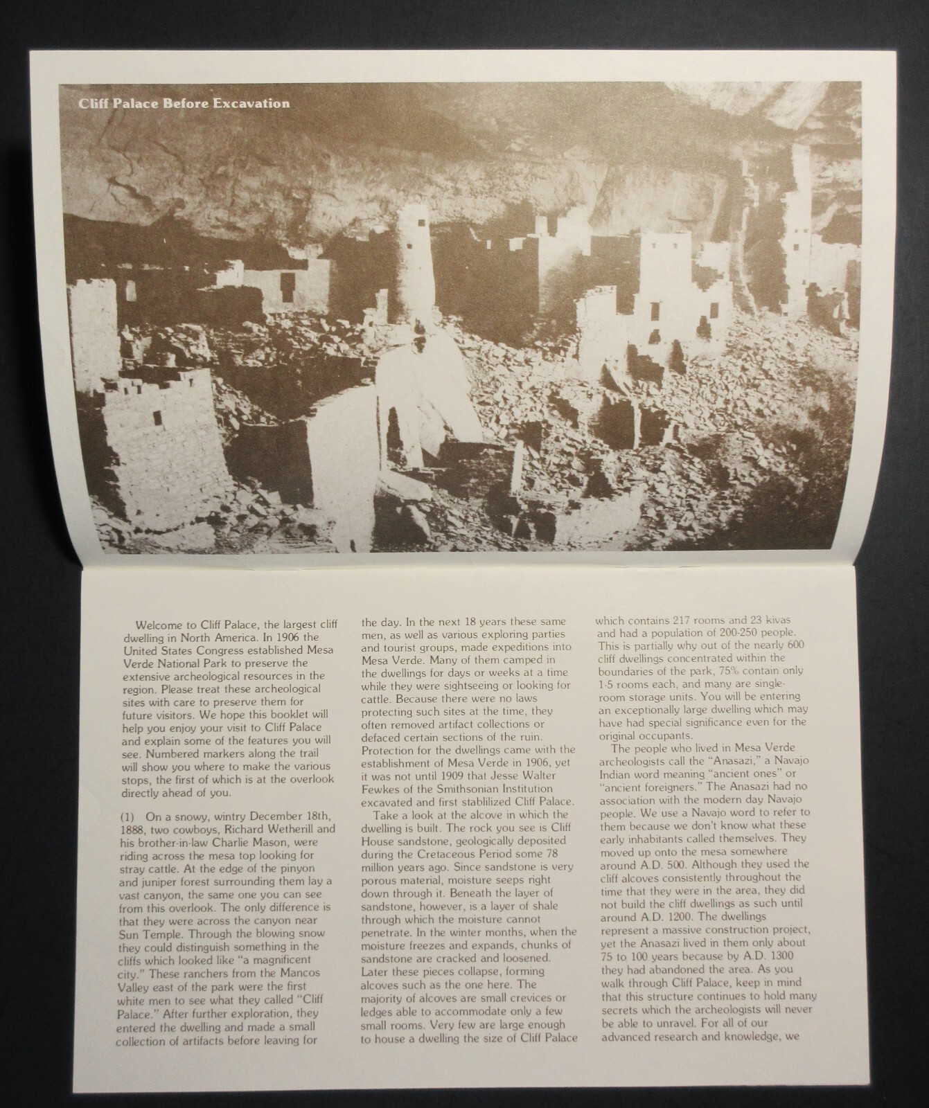 1976 Mesa Verde Cliff Palace Pamphlet – Partner with National Park Service