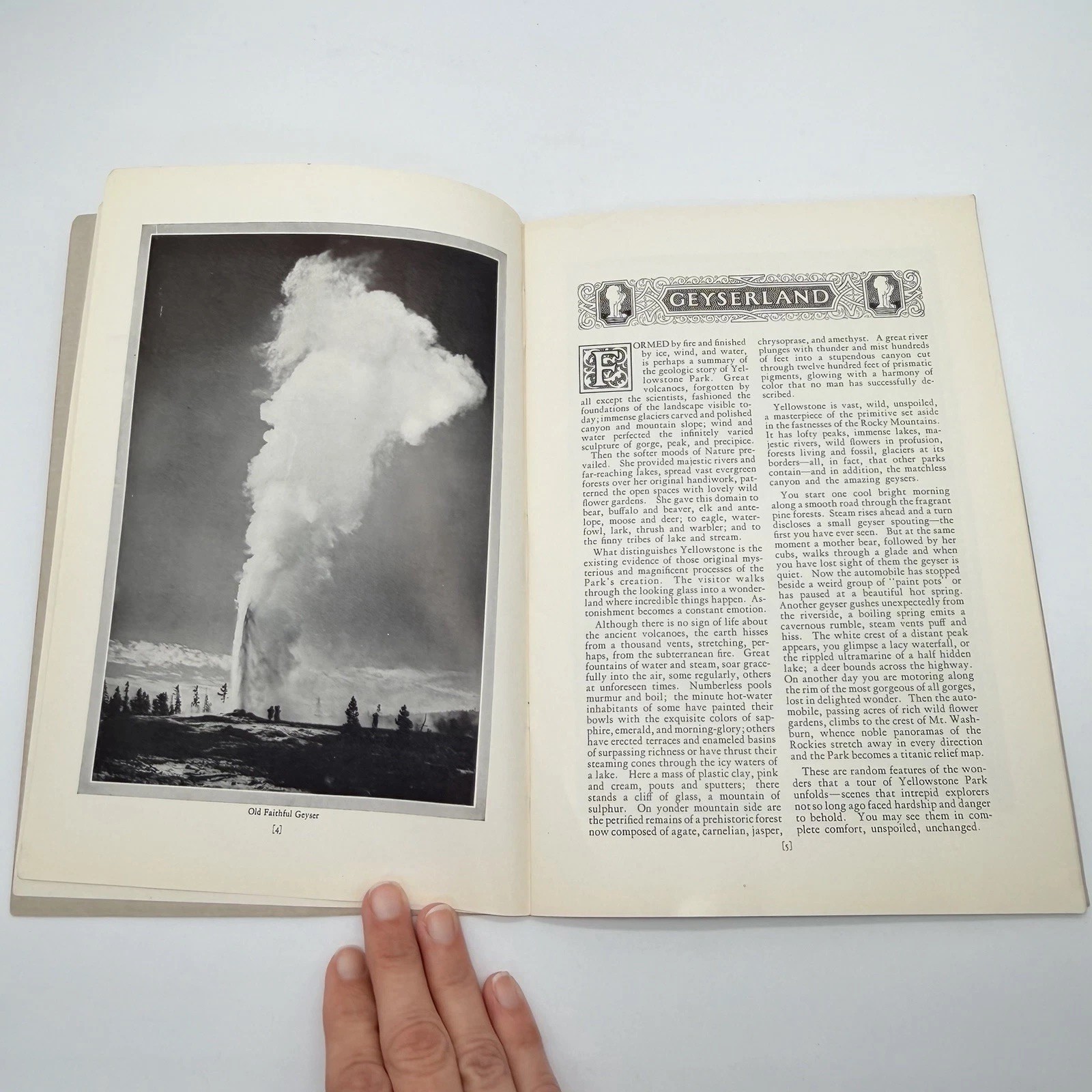 1927 Booklet Yellowstone National Park Union Pacific Railroad The Overland Route