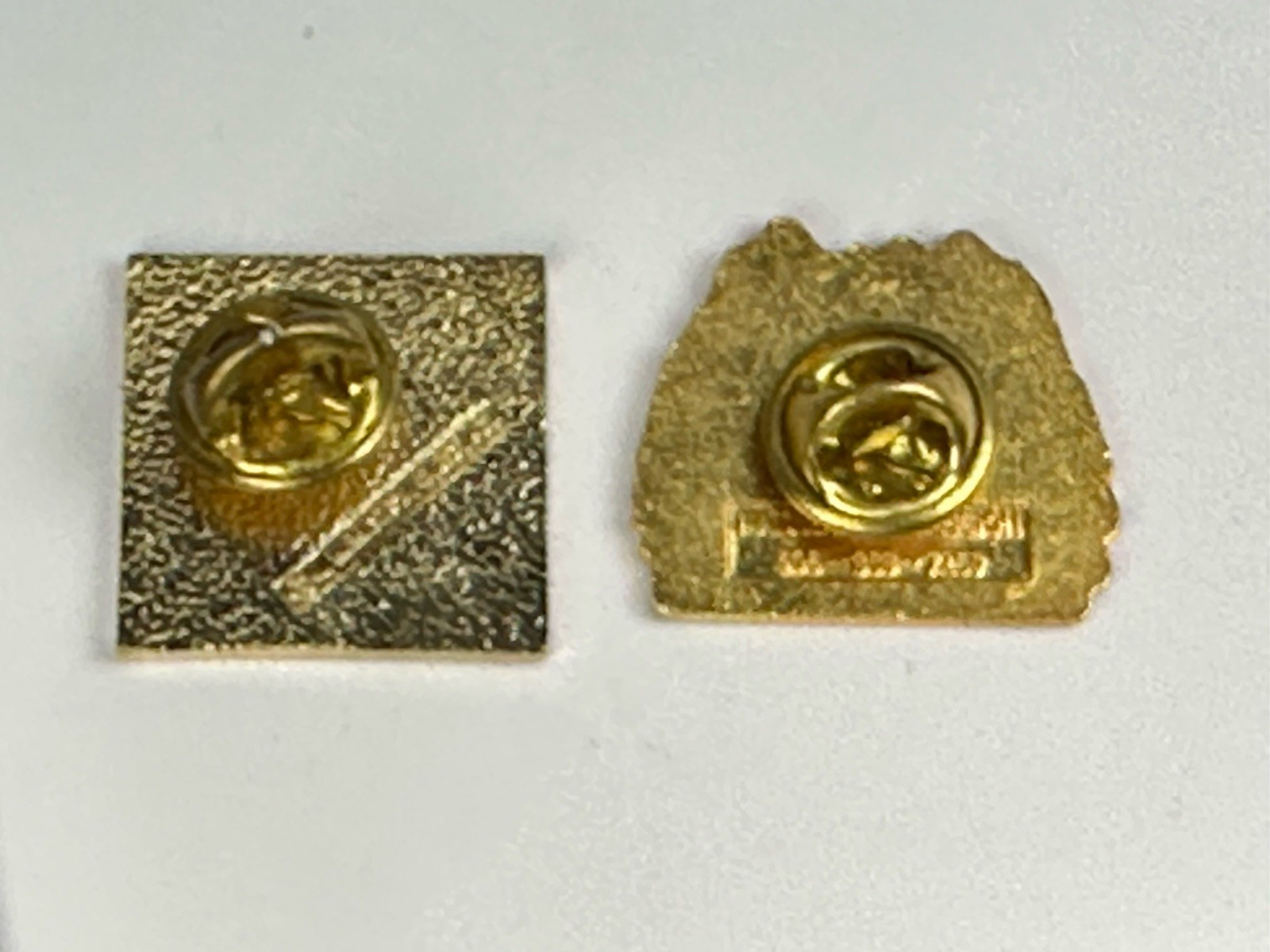 Grand Teton Wyoming & North Cascades Washington National Parks Pins Lot of 2