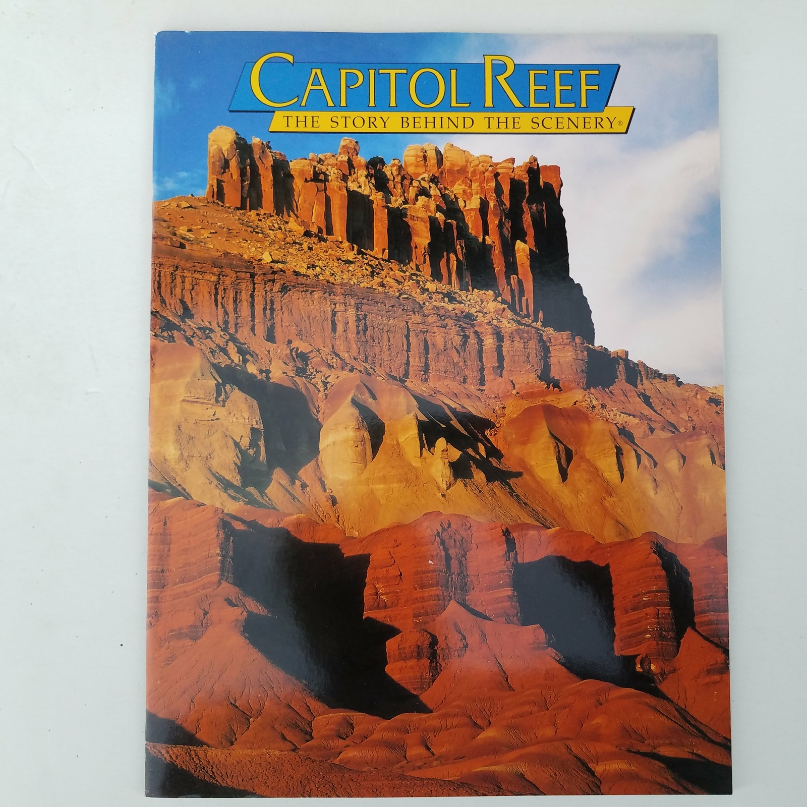 Capitol Reef – The Story Behind The Scenery 0887140432