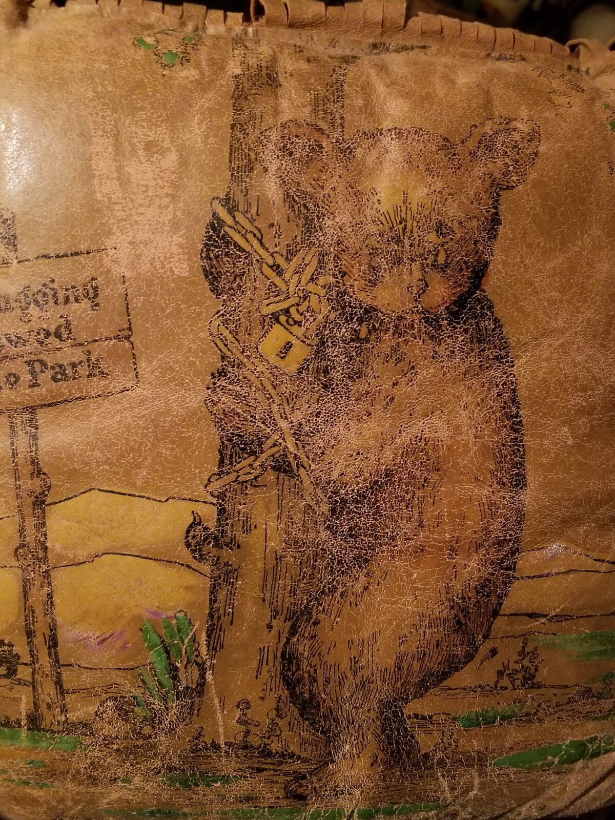 Antique YELLOWSTONE PARK Leather Souvenir Pillow Bear Hugging Tree – Fringe