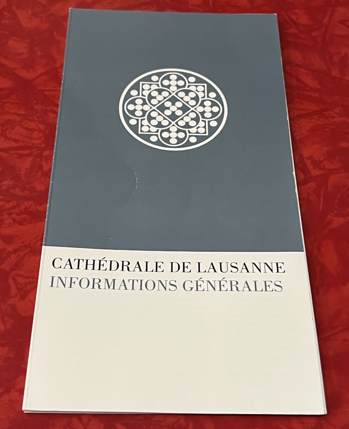 LAUSANNE SWITZERLAND CATHREDAL BROCHURE in ENGLISH & FRENCH