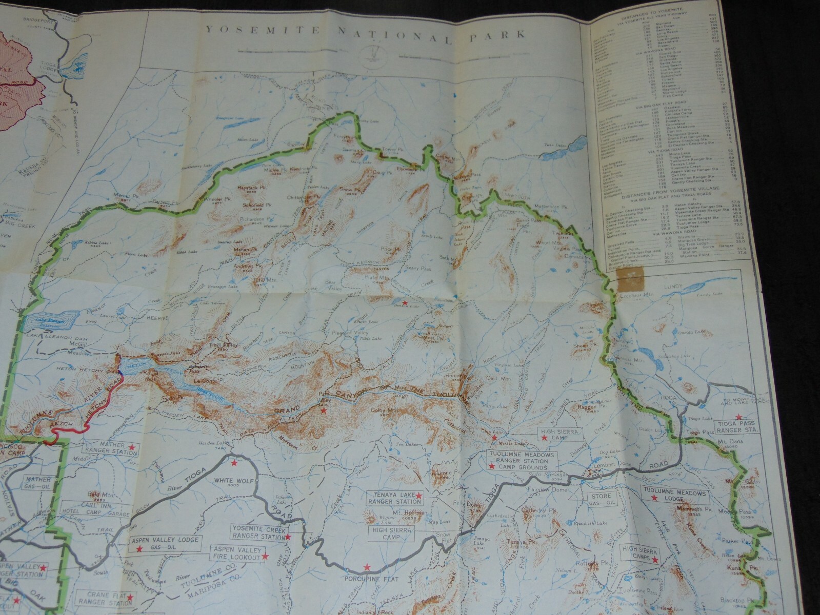 REPRINT OF 1933 U.S. DEPT. OF THE INTERIOR 28″ X 32″ YOSEMITE GUIDE MAP & MANUAL