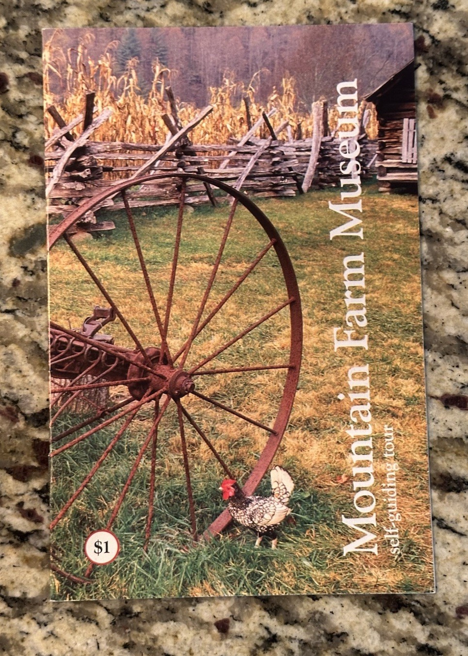 Great Smoky Mountains National Park: Picture Book and Tour Guide With Extras!