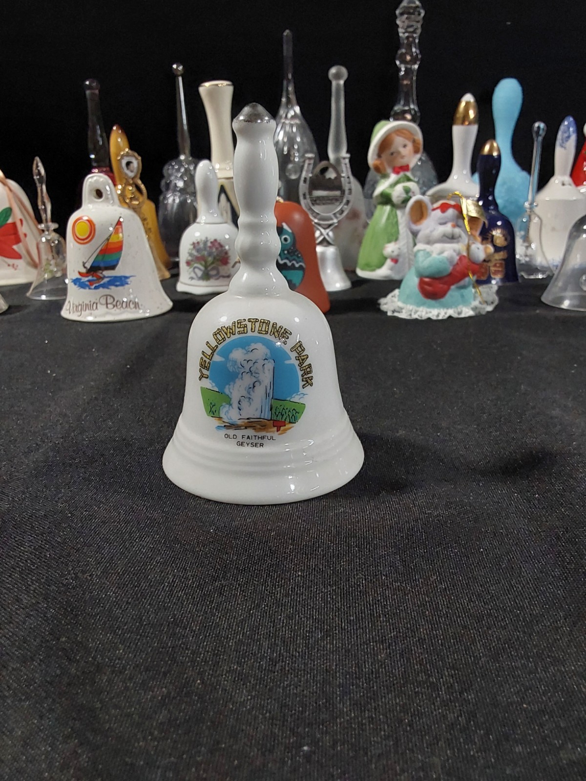 VINTAGE Yellowstone National Park Ceramic Dinner Bell OLD FAITHFUL GEYSER