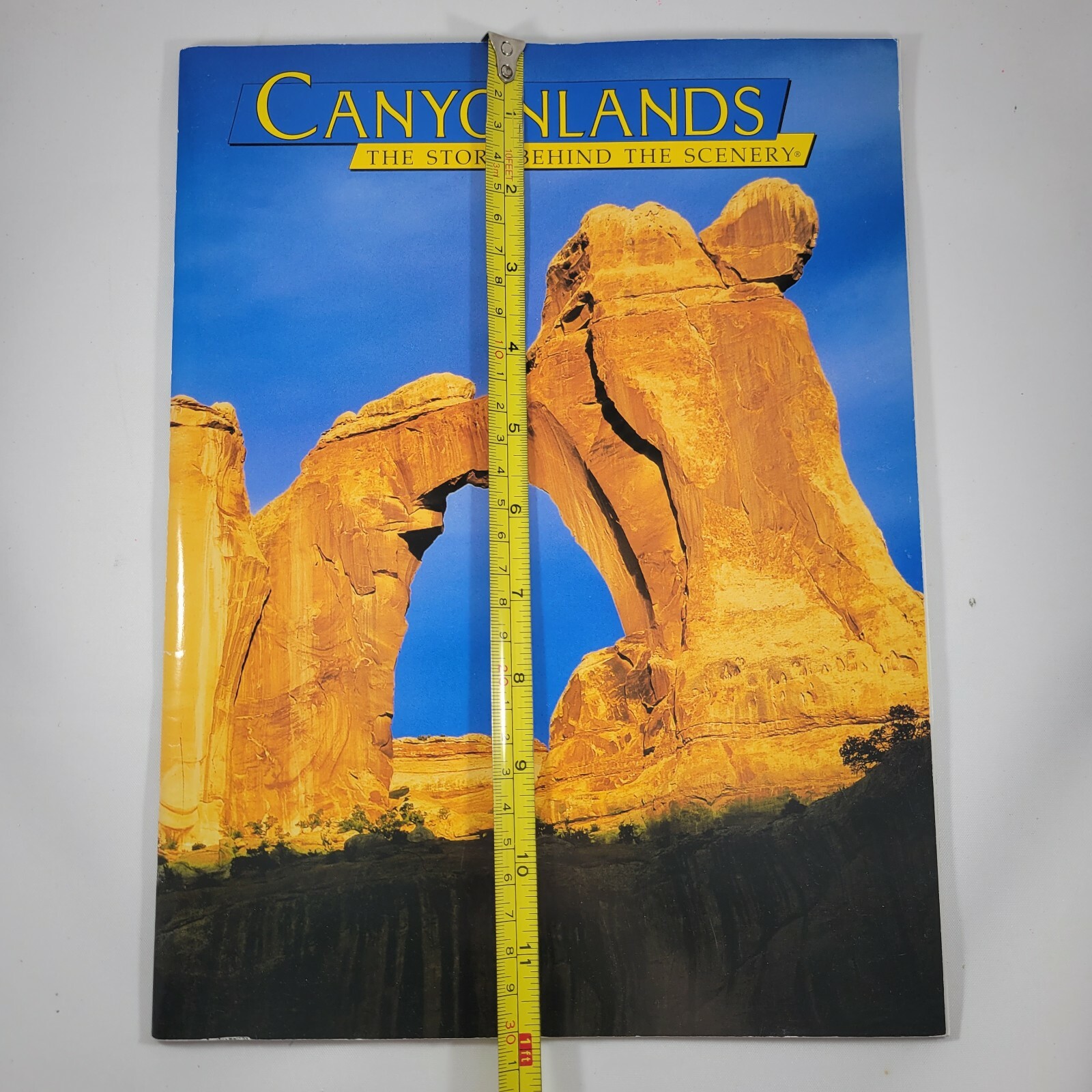 Canyonlands Booklet The Story Behind the Scenery Utah