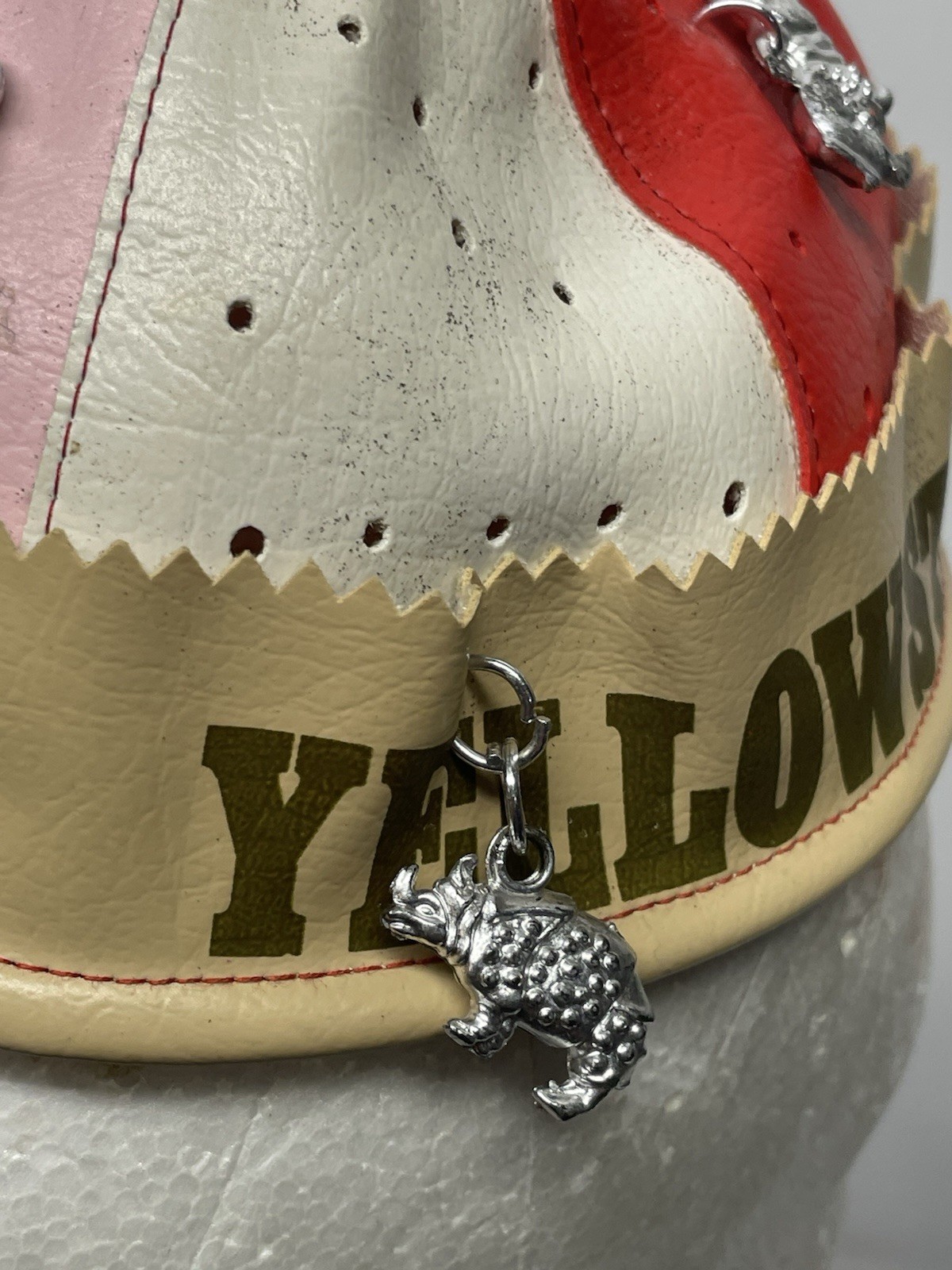 Vtg Yellowstone National Park Beanie Hat w/Animal Charms Kids Round Cap RARE!