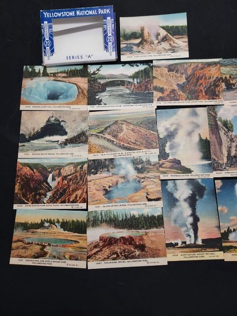 YELLOWSTONE NATIONAL PARK 20 Souvenir Views Miniature Linen Picture Cards 1930’s
