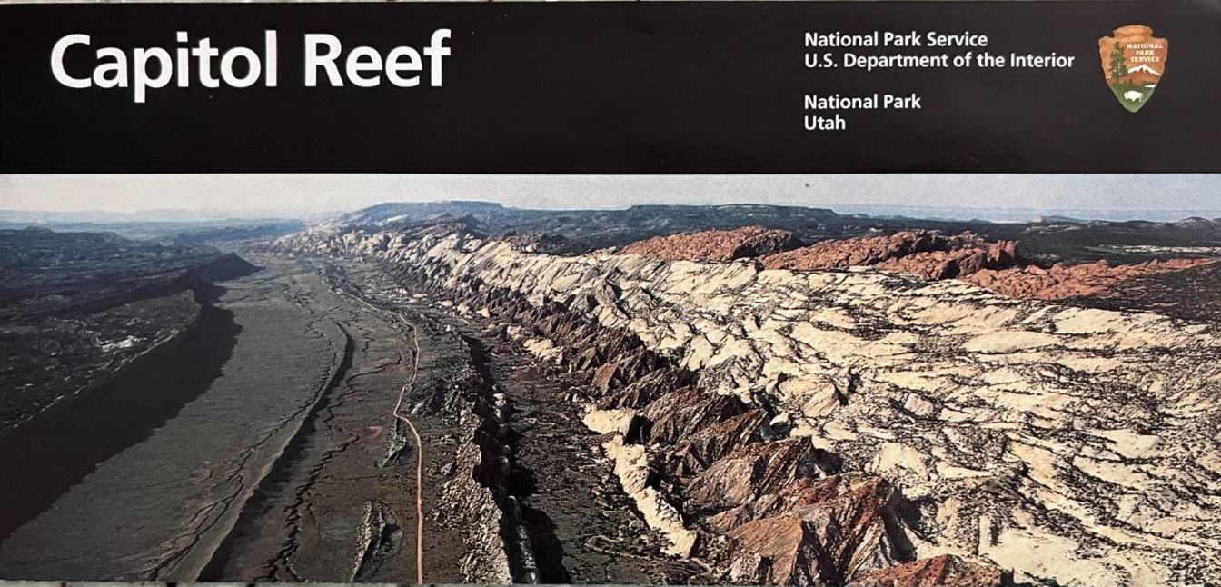 Vintage 2006 CAPITOL REEF NP – Utah NATIONAL PARK SERVICE UNIGRID BROCHURE/MAP