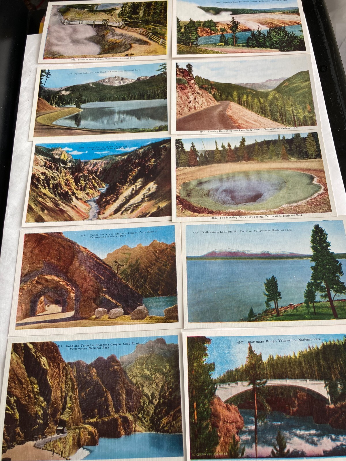 YELLOWSTONE NATIONAL PARK Box of Photo-Tint Postcards (43 of 50) Cody Wyoming